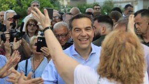Ο Αλέξης Τσίπρας παγιώνεται ως δεύτερος πόλος;