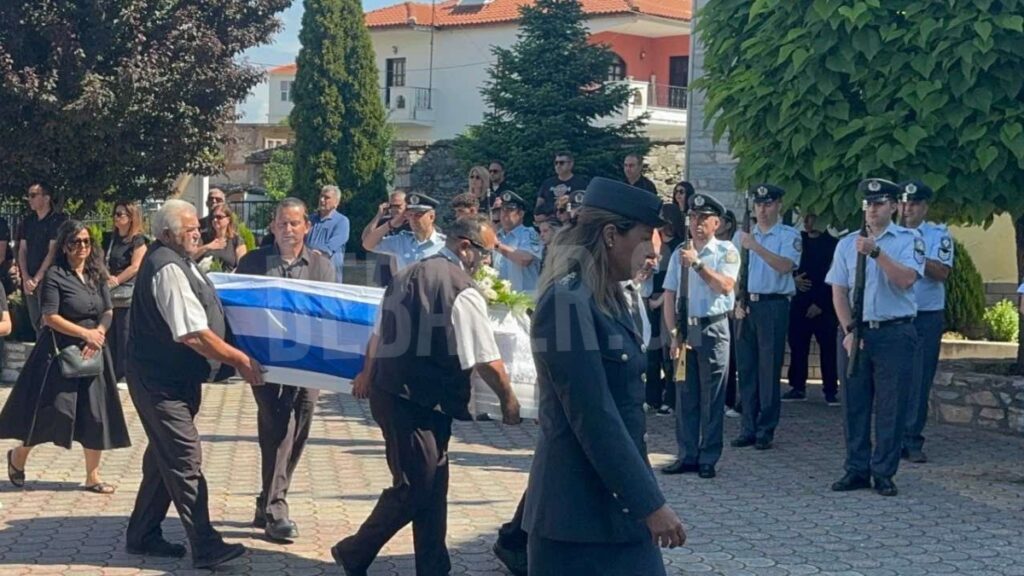 Δράμα: Με τιμές η κηδεία της 45χρονης αστυνομικού που δολοφονήθηκε από τον σύζυγό της (Εικόνες)