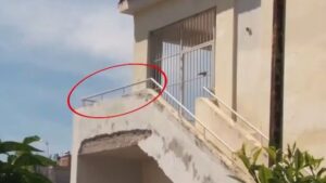 Αποκλειστικό: Θαύμα για τη 13χρονη που είχε πέσει από μπαλκόνι σχολείου στο Χαϊδάρι – Πάει σε κέντρο αποκατάστασης στο εξωτερικό