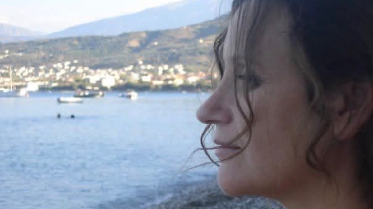 Διπλή δολοφονία στο Αίγιο: “Γιατί δεν μου είπες τίποτα;” – Ραγίζει καρδιές φίλη της 54χρονης