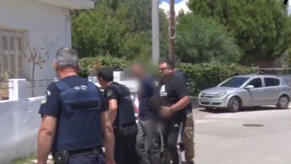 Αίγιο: Εντοπίστηκαν ίχνη παρέμβασης στον τόπο του εγκλήματος – Στο “μικροσκόπιο” ο φίλος του Ιταλού