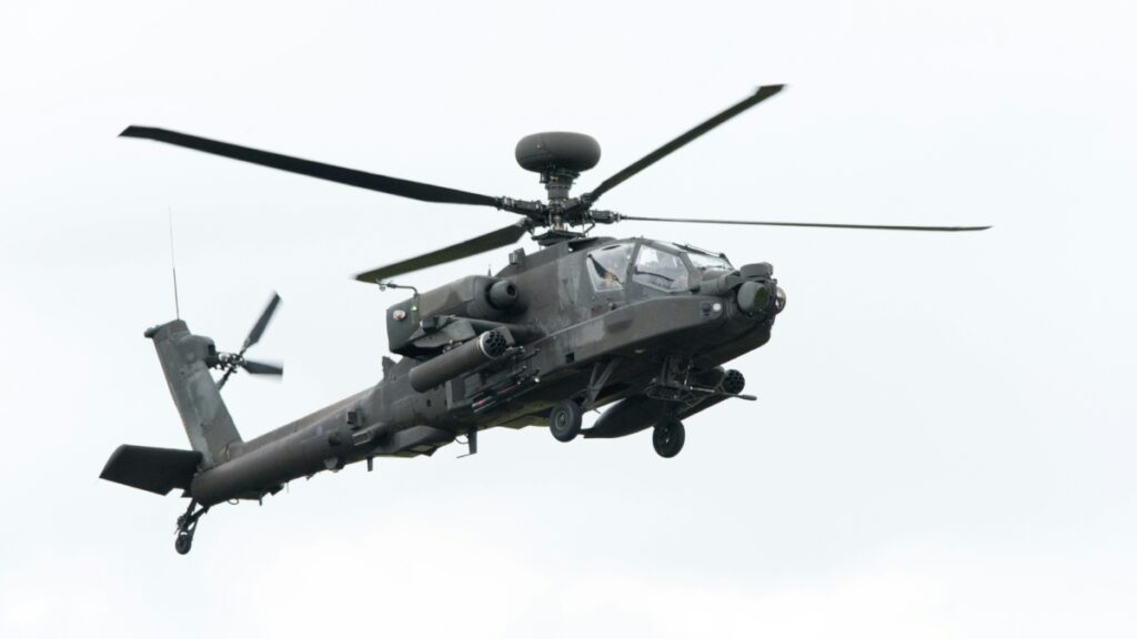 Επικίνδυνη κλιμάκωση μετά την κατάρριψη Apache των ΗΠΑ από το Ιράν: Ο Τραμπ προειδοποίησε ότι η Ουάσινγκτον οφείλει να απαντήσει