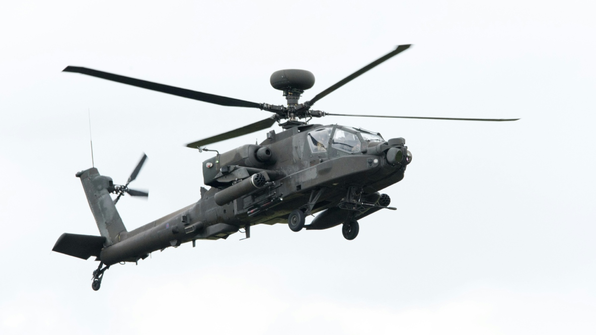 Επικίνδυνη κλιμάκωση μετά την κατάρριψη Apache των ΗΠΑ από το Ιράν: Ο Τραμπ προειδοποίησε ότι η Ουάσινγκτον οφείλει να απαντήσει