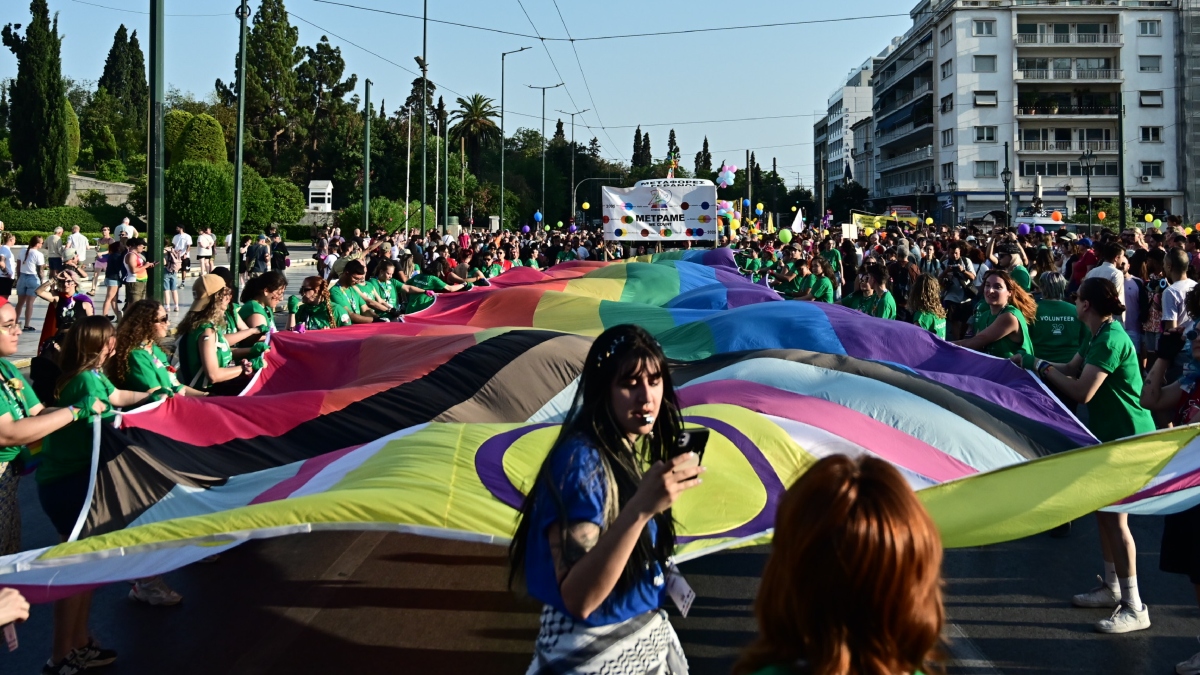 Athens Pride: Καταγγελία κατά της ΣΤΑΣΥ για άρνηση προβολής αφισών στο μετρό – Η απάντηση της εταιρείας