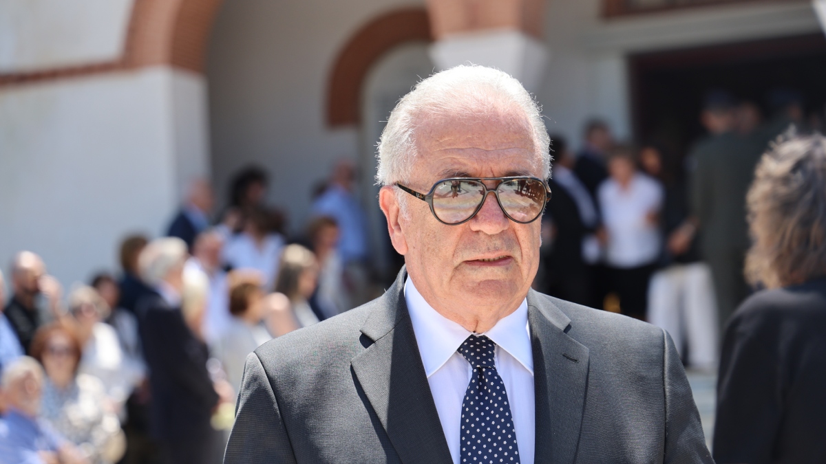 Πηγές του υπ. Προστασίας του Πολίτη για Αβραμόπουλο: “Το Ευρωπαϊκό Ένταλμα διαβιβάσθηκε εντός 24 ωρών στον αρμόδιο Εισαγγελέα Εφετών Αθηνών”
