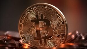 Reuters: H Ελλάδα ετοιμάζει την επιβολή φόρου 15% στα κέρδη από τα κρυπτονομίσματα – Τι δηλώνουν κυβερνητικές πηγές