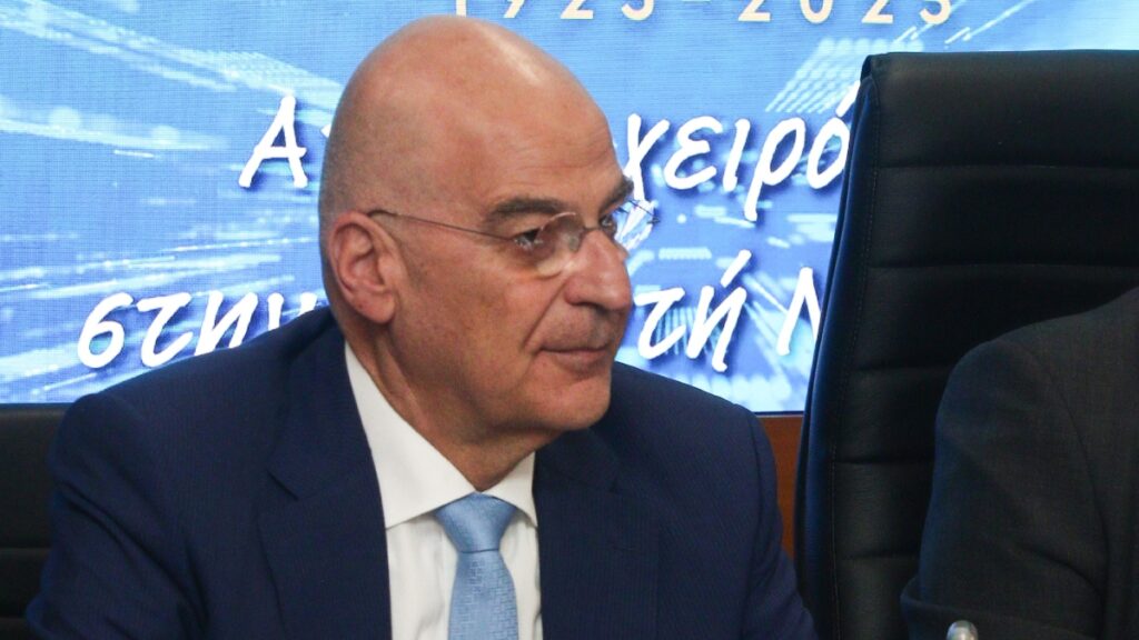 Δένδιας: “Αλλάζουν όλα με την Ατζέντα 2030 στις Ένοπλες Δυνάμεις – Μέγας εξομοιωτής η τεχνολογία”