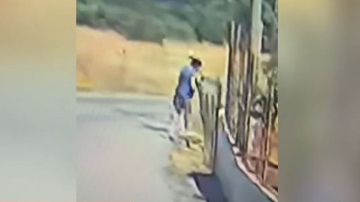 Κερατέα: Καρέ καρέ οι κινήσεις της 43χρονης που κατηγορείται για δυο εμπρησμούς
