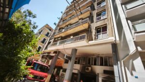 Φωτιά σε ξενοδοχείο στην Ομόνοια: Η κατάσταση της υγείας του 40χρονου πολυεγκαυματία και των άλλων τραυματιών