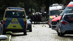 Θρίλερ στη Γερμανία: Έξι νεκροί μετά από πυροβολισμούς σε δομή πρόνοιας – Συνελήφθησαν δύο ύποπτοι (Βίντεο)