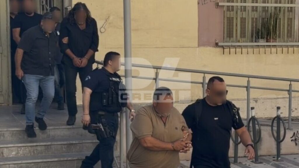 Δολοφονία Δασκαλάκη: Δίωξη για ανθρωποκτονία στους δύο βασικούς κατηγορούμενους και για ηθική αυτουργία στον πατέρα