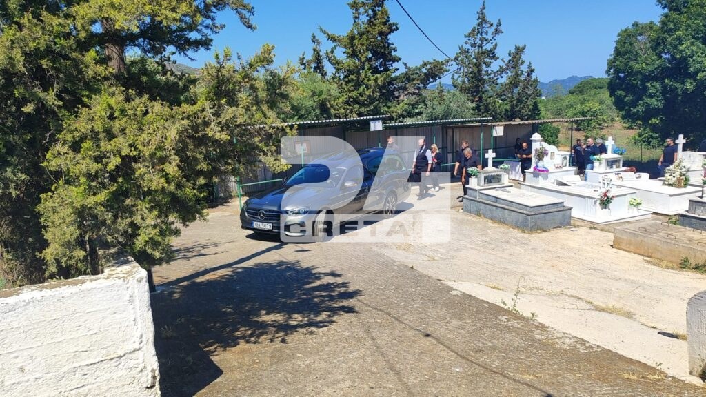 Κηδεία Σταυρούλας Λεβεντάκη