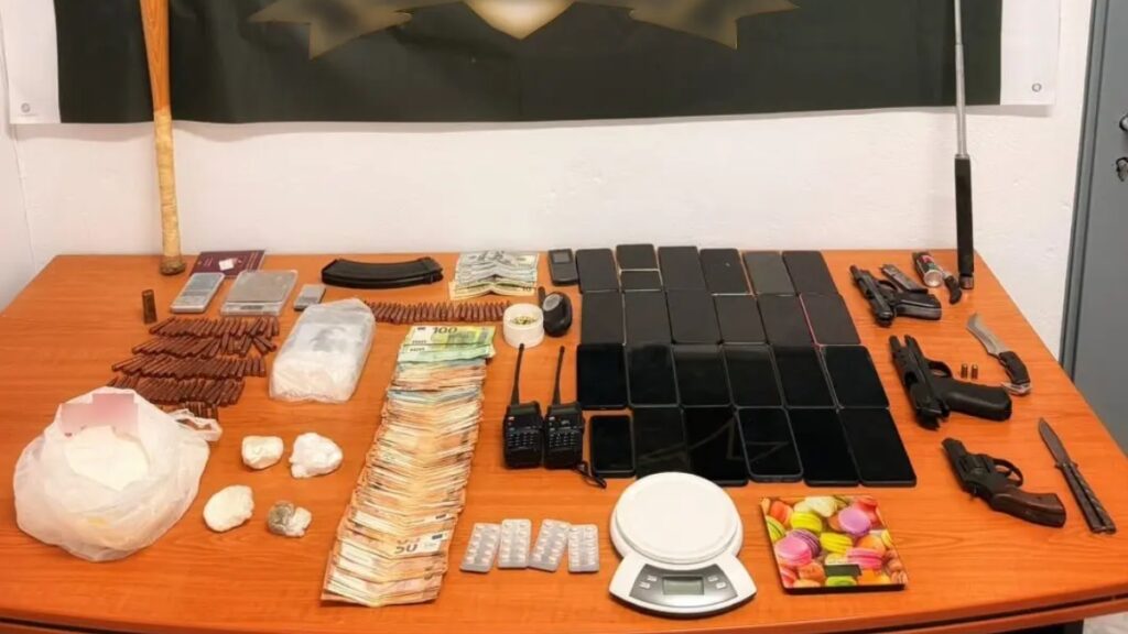 Εξαρθρώθηκε κύκλωμα διακίνησης κοκαΐνης στην Αττική – Ο τρόπος που δρούσαν τα μέλη του (Βίντεο)