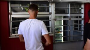 Ριζικές αλλαγές στα σχολικά κυλικεία – Τι απαγορεύεται πλέον να πωλείται