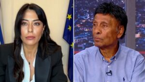 Άγριος τσακωμός Λατινοπούλου – Παϊτέρη on air: «Μοιάζετε με γύφτισσα» – «Από γύφτο δεν περίμενα κάτι καλύτερο»
