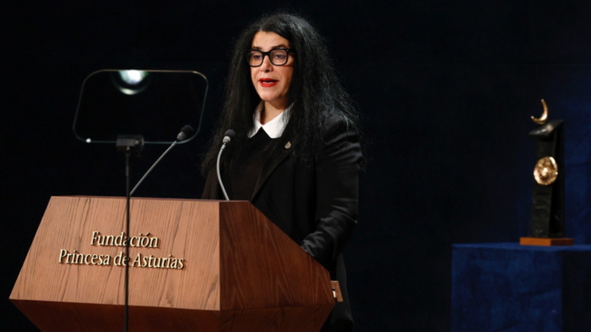 Marjane Satrapi: Ποια ήταν η διεθνώς αναγνωρισμένη Γαλλοϊρανή δημιουργός που πέθανε στα 56 της χρόνια