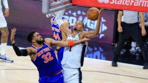 NBA: Οι Νικς κέρδισαν τους Σπερς με 105 – 104 κι έκαναν το 2-0 μέσα στο Σαν Αντόνιο