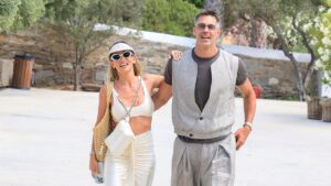 Αθηνά Οικονομάκου – Μπρούνο Τσερέλα: Το pre-wedding party στην Πάρο και οι διάσημοι που έδωσαν το παρών (Εικόνες)