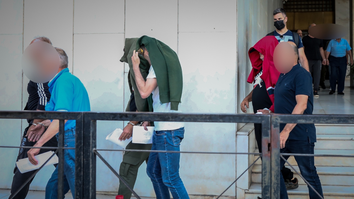 ΟΠΕΚΕΠΕ: Κακουργηματικές διώξεις σε βάρος των 14 συλληφθέντων για το κύκλωμα με τις παράνομες επιδοτήσεις σε Αγρίνιο και Κοζάνη