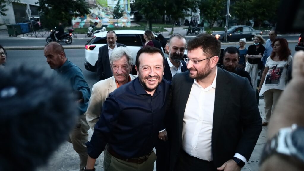 ΣΥΡΙΖΑ: Ο Φάμελλος προχώρησε σε αλλαγές – Εκτός Παππάς και Ζαχαριάδης, ποιοι παίρνουν τις θέσεις τους
