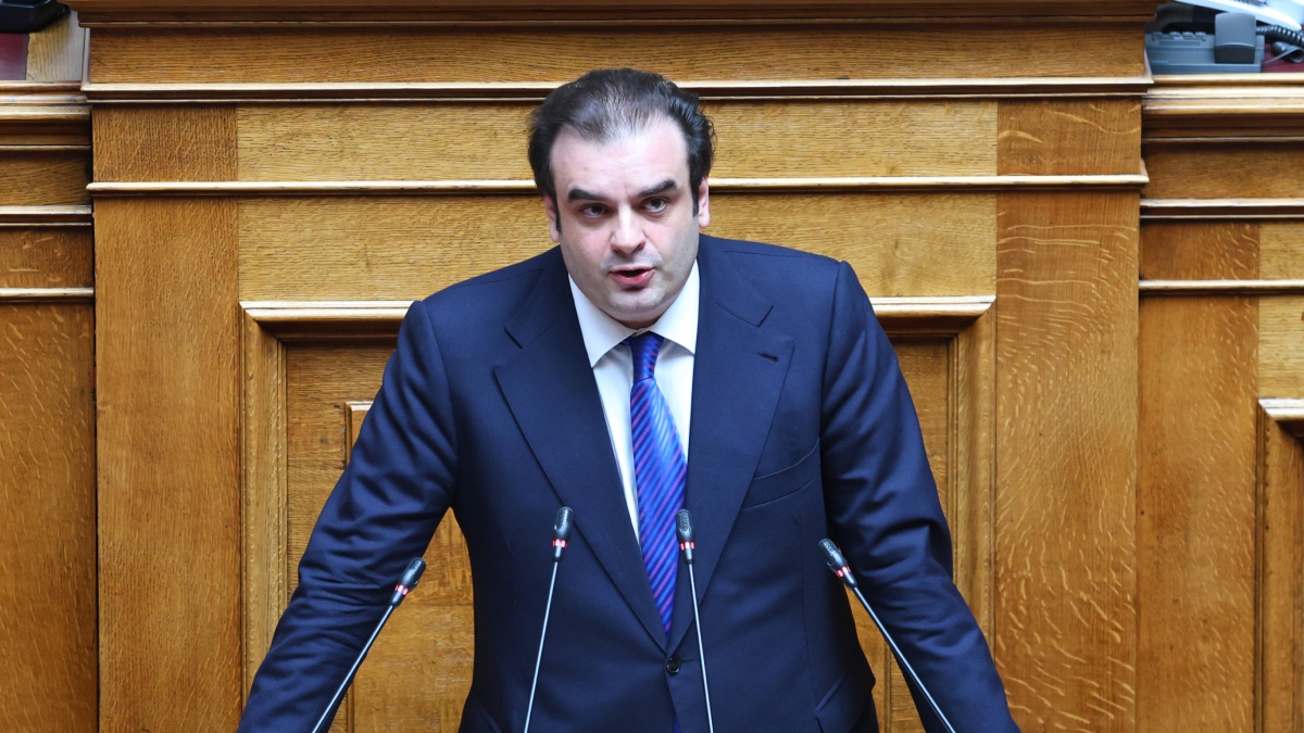 Πιερρακάκης για νόμο Κατσέλη: “Μετατρέψαμε τον εξωδικαστικό μηχανισμό σε εργαλείο προστασίας α’ κατοικίας”