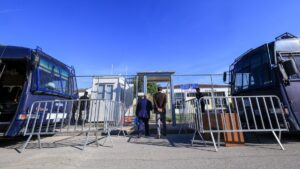 Δίκη για Τέμπη: Συνεχίζονται οι τοποθετήσεις επί της εισαγγελικής πρότασης – Το αίτημα του Αντώνη Ψαρόπουλου