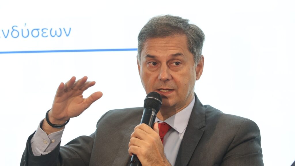 Θεοχάρης: “Μόνο από προσωπικά κίνητρα μπορεί να κάνει κόμμα ο Σαμαράς – Θα είναι μια δεύτερη προδοσία”