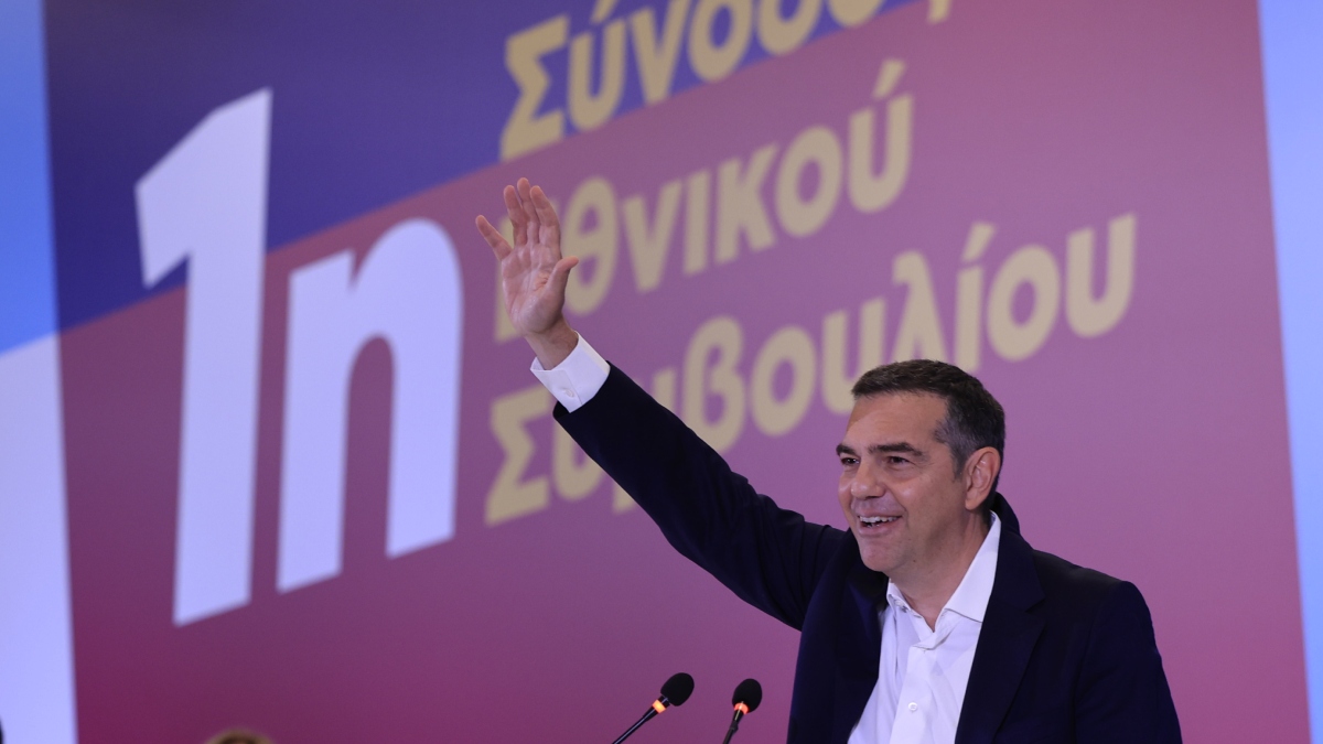 Τσίπρας: “Διαφθορά ή εντιμότητα το διακύβευμα το επόμενων εκλογών” – Οι 5 παρεμβάσεις που προτείνει η ΕΛΑΣ