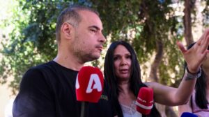 Οργισμένος ο αδερφός της Σταυρούλας Λεβεντάκη με τη σύζυγο του 43χρονου – “Αντί να κάνει τον σταυρό της που δεν την έσφαξε τόσα χρόνια, βγαίνει και βρίζει την αδερφή μου”