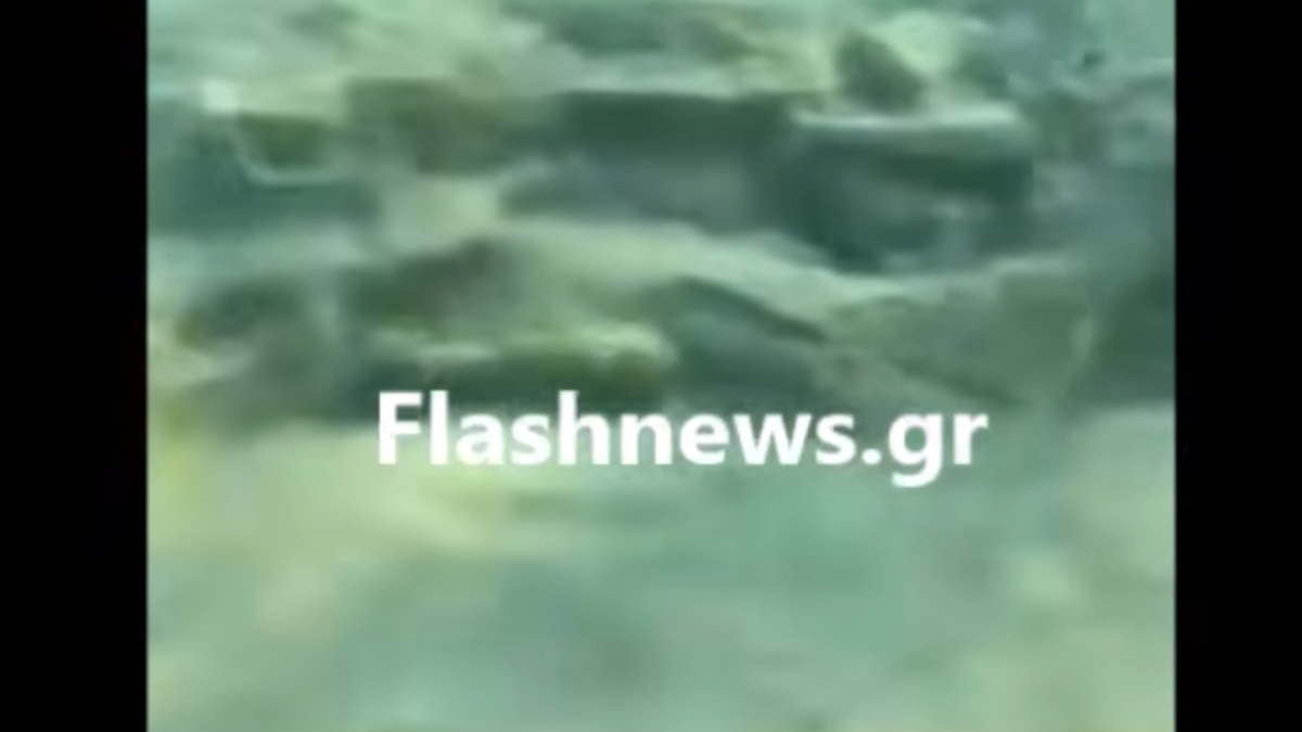 Κρήτη: Έκανε μπάνιο στην θάλασσα και εντόπισε οβίδα του B’ Παγκοσμίου Πολέμου λίγα μέτρα από παραλία στα Χανιά