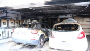 Θεσσαλονίκη: Γκαζάκια σε σπίτια 3 στελεχών της ΝΔ με 5 τραυματίες – Σε κρίσιμη κατάσταση στη ΜΕΘ η μητέρα της Νέστορα