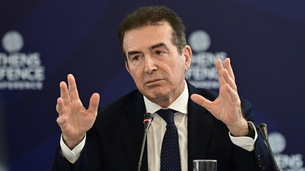 Χρυσοχοΐδης για τα γκαζάκια σε στέλεχη της ΝΔ: “Οι γνωστοί ανόητοι παίζουν με ανθρώπινες ζωές – Αυστηρή τιμωρία”