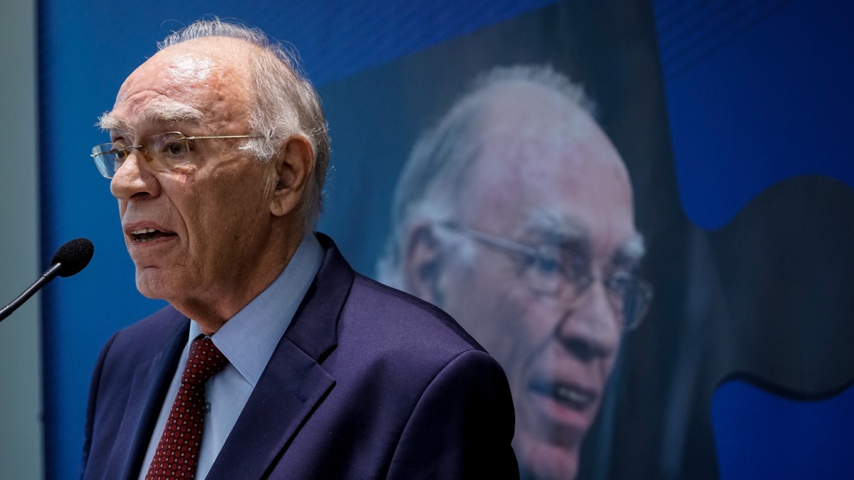 Βασίλης Λεβέντης: Η εξομολόγηση για τη δύσκολη “μάχη” με τον κορονοϊό – “Πήγα να ‘φύγω’ δύο φορές”