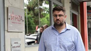 Ο Κώστας Ζαχαριάδης αποχώρησε από τον ΣΥΡΙΖΑ – Προανήγγειλε την προσχώρησή του στην ΕΛΑΣ του Τσίπρα