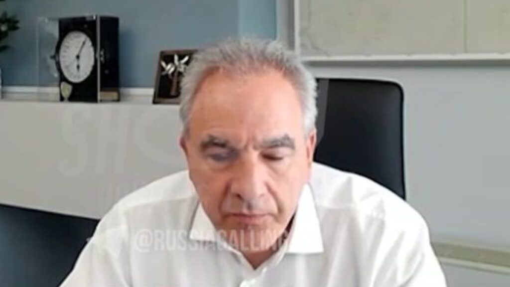 “Υβριδική επίθεση με χρήση AI” λέει η κυβέρνηση για τη φάρσα Ρώσων στον Θάνο Ντόκο
