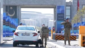 Σε μια κλωστή η ενότητα του ΝΑΤΟ, σήμερα η κρίσιμη Σύνοδος στην Άγκυρα – Στις 15:00 η συνάντηση Τραμπ-Ερντογάν