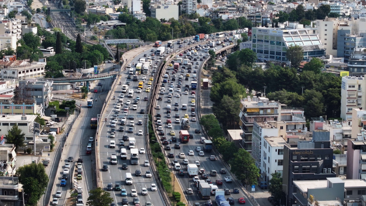 Οι προτάσεις καθηγητή για να λυθεί το κυκλοφοριακό πρόβλημα στην Αττική – “Να γίνει ο Κηφισός νέα Αττική Οδός”