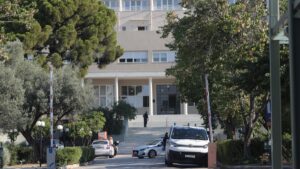 Πώς ξέσπασε η φωτιά στο Σισμανόγλειο, καταστράφηκε ολόκληρη κλινική – Ο ρόλος του 74χρονου που προσήχθη