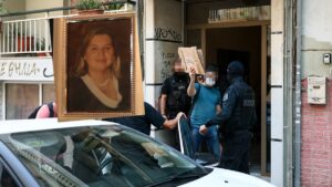 Δολοφονία Βάγιας Νέστορα: Ποιοι είναι οι τρεις συλληφθέντες – Οι κινήσεις τους πριν και μετά τον φονικό εμπρησμό