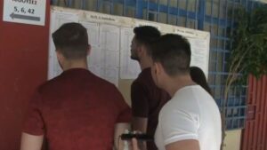 Οι 10 σχολές με τις υψηλότερες και τις χαμηλότερες βάσεις για φέτος – Ποιες “απογειώθηκαν”