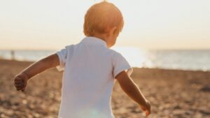 Παιδικές ασθένειες το καλοκαίρι – Όλα όσα πρέπει να ξέρουν οι γονείς