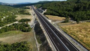 Ε65: Από σήμερα σε πλήρη κυκλοφορία 182,1 χλμ. σύγχρονου και ασφαλούς αυτοκινητοδρόμου (βίντεο)