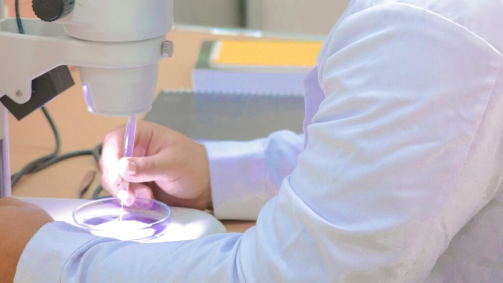 Παγκόσμια ημέρα ηπατίτιδας: Ένα σιωπηλό πρόβλημα δημόσιας υγείας – Πόσοι πάσχουν στην Ελλάδα