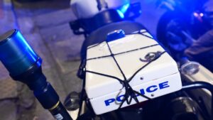 Πάτρα: Θρασύτατη διάρρηξη σε διαμέρισμα 62χρονης – Έκαναν “φτερά” 28.000 ευρώ και κοσμήματα