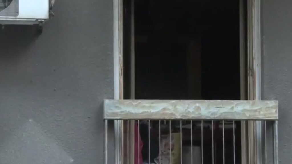 Τραγωδία στην Καλλιθέα: Νεκρός 70χρονος ύστερα από φωτιά σε διαμέρισμα