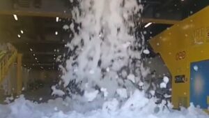 Απρόοπτο σε πλοίο της γραμμής Κυλλήνη-Ζάκυνθος: Το γκαράζ πλημμύρισε με αφρό – Τι συνέβη (βίντεο)
