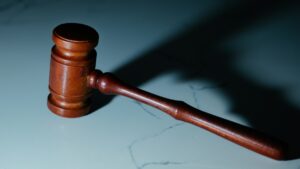 Αυστριακός που πάσχει από σκλήρυνση κατά πλάκας προσφεύγει στο ΕΔΑΔ λόγω καύσωνα
