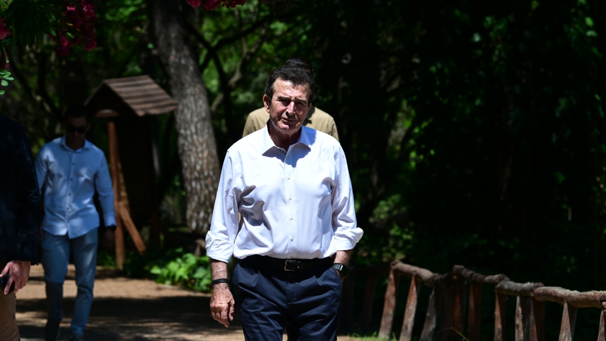 Χρυσοχοΐδης για την επέτειο δολοφονίας του Αξαρλιάν: “Η μνήμη παραμένει ζωντανή, η Δημοκρατία δεν ξεχνά”