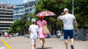 Καιρός σήμερα: Άνοδος της θερμοκρασίας και αφρικανική σκόνη – Πού θα εκδηλωθούν μπόρες