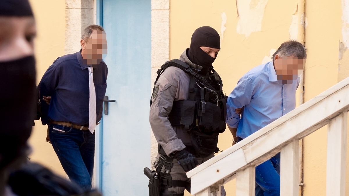 “Μαφία των Χανίων”: Στον ανακριτή ο ιατροδικαστής και ο τοξικολόγος που “μαγείρευαν”ιατρικές γνωματεύσεις